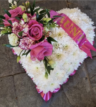 Based Heart - ribbon edging - Closed based heart tribute, colours of your choice with ribbon edge.