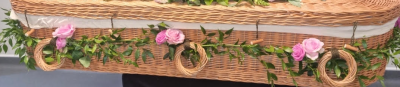 Coffin dressing - Pink - Elegant wicker coffin dressing with cluster of your choice of coloured roses or other flowers of your choice